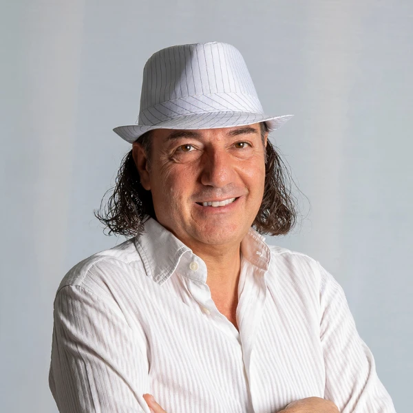 Alessandro Sartore